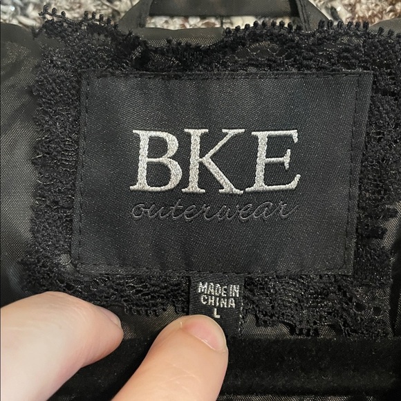 BKE Women Black and White Hooded Checkered Tweed Belted Pea Coat LRG Y2K Preppy - Picture 11 of 16